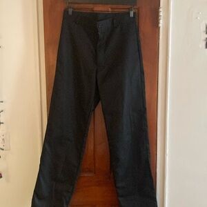 Rosa Rugosa Gwynne Classic Pant. Black size 30x32